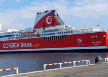 Navire Corsica Linea