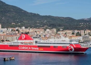 Navire Corsica Linea